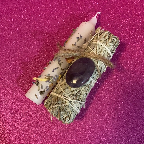 Bundle of sage stick with amethyst stone and anointed flower candle. - Picture 1 of 8